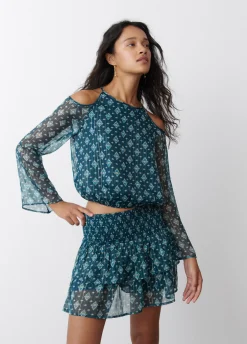 Blusa Com Ombro Descoberto Ikat