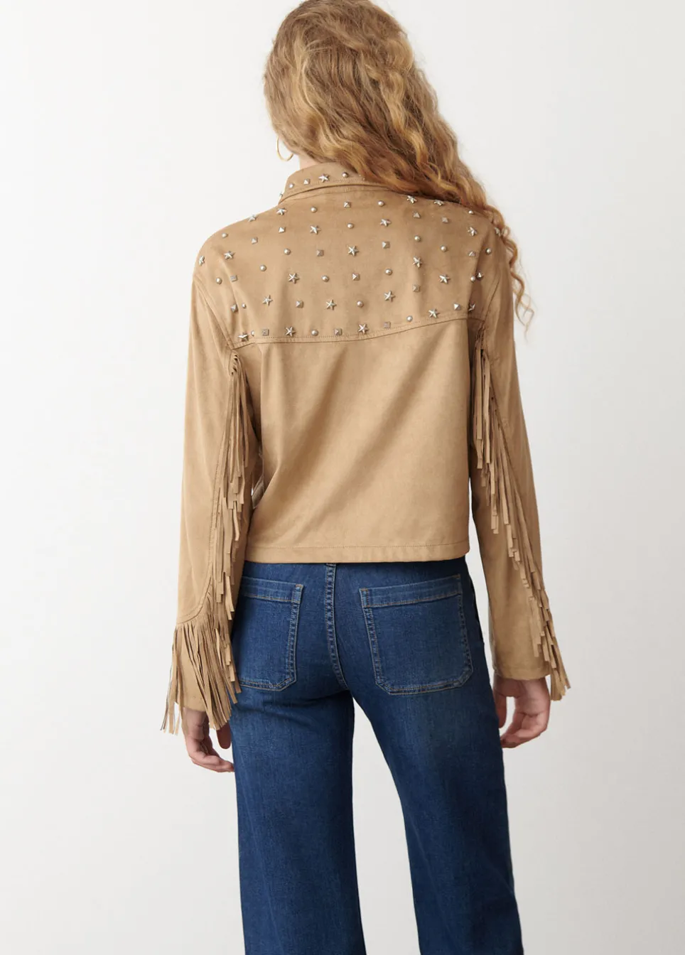 Blusao Com Franjas E Tachas