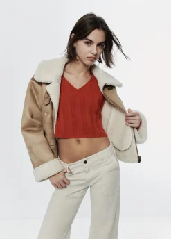 Camisola Cropped Gola Em Bico