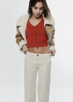 Camisola Cropped Gola Em Bico