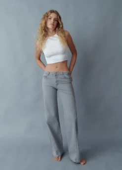Jeans Alargadas Com Corte Lateral