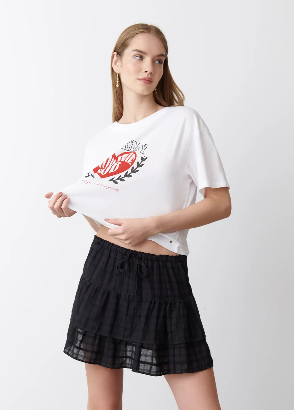 Saia De Folhos Com Textura