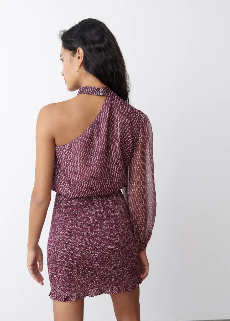 Vestido Assimetrico Com Colar Choker