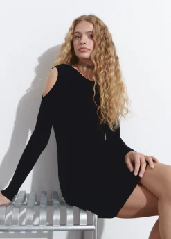 Vestido Com Cut Out Nos Ombros