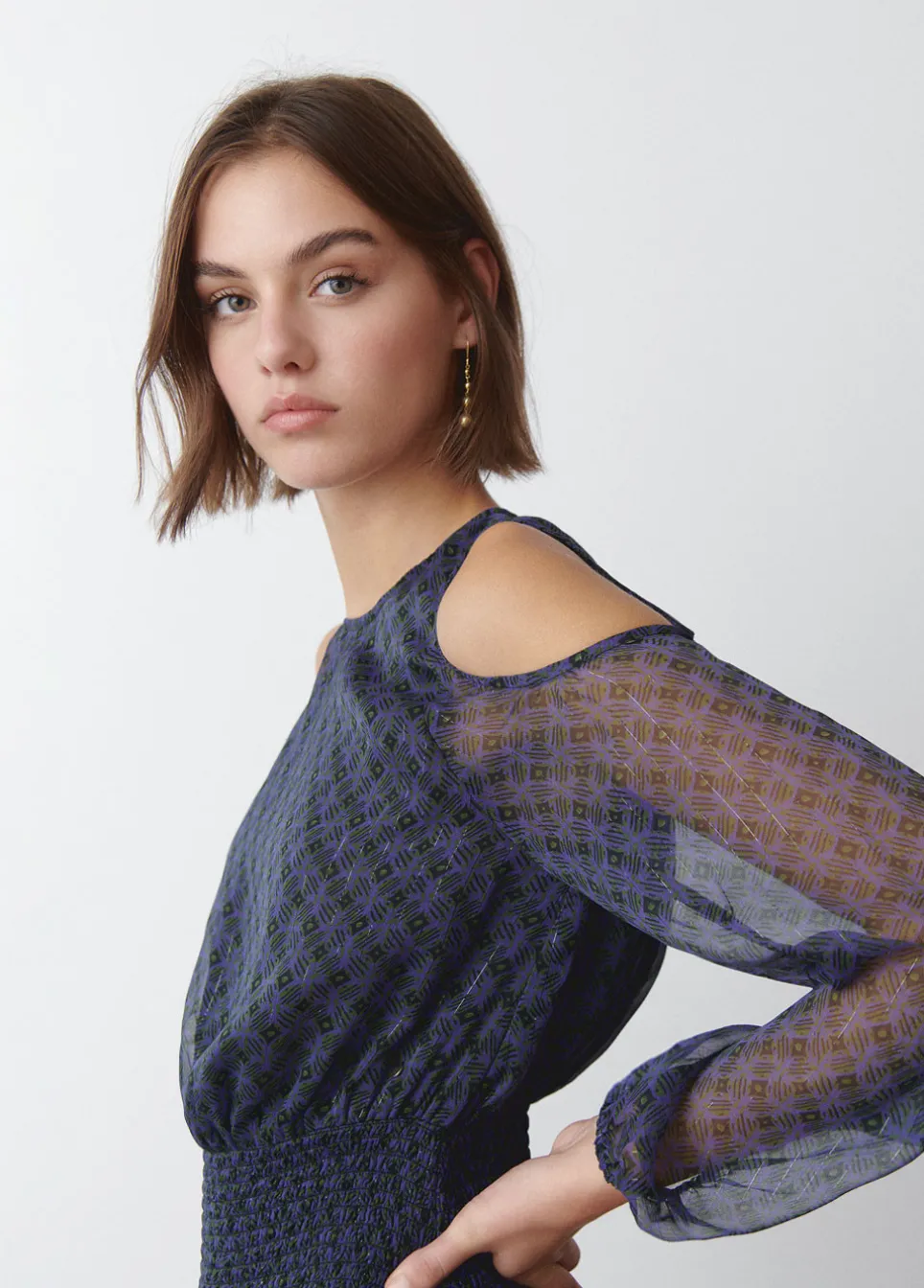 Vestido Ombros Cut Out Saia Smock